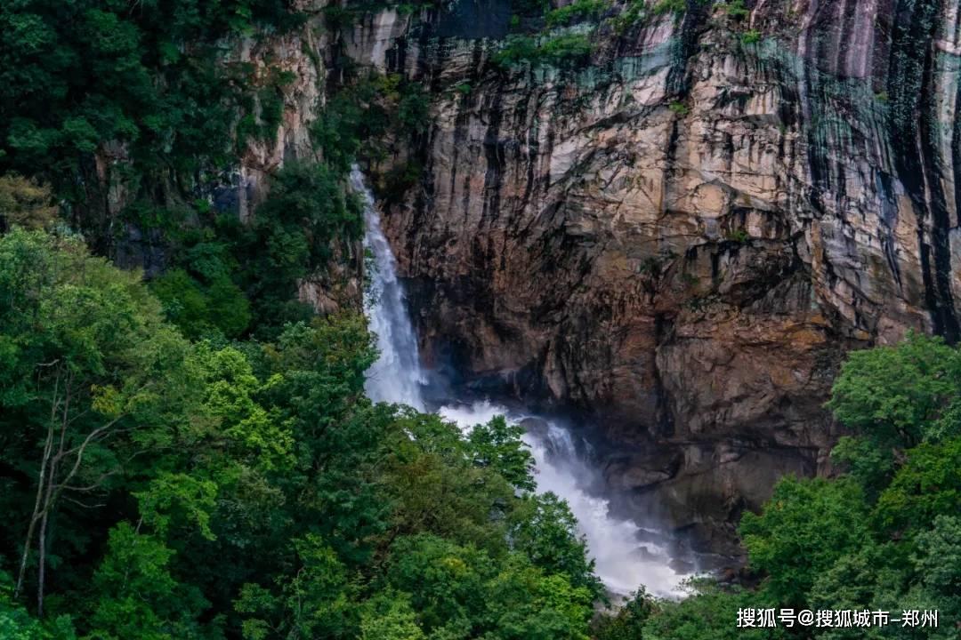 内蒙古自治区总工会党组理论学习中心组举行2024年第1次集中学习研讨会议