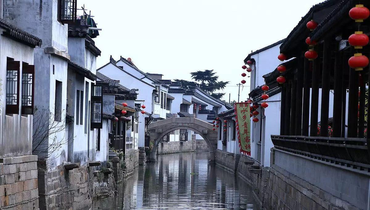 涉嫌受贿、洗钱，中国银行江西省分行原行长张东向被提起公诉